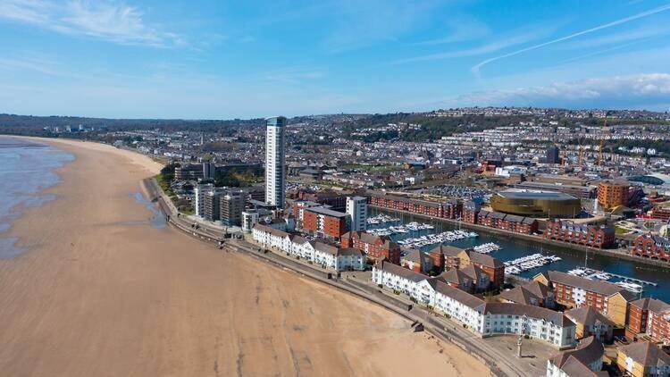 Seaview Boutique One-Bedroom Apt Swansea Dış mekan fotoğraf